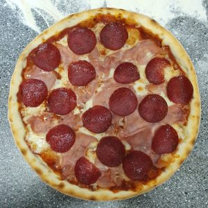 Pizza Prosciuto Salami si porumb (580g)